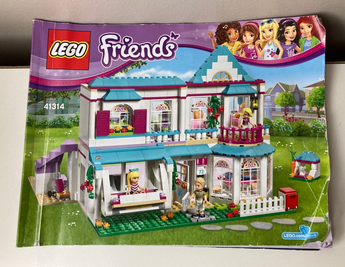 LEGO Friends 41314 Stephanie's House 95% Complete w/ Manual & Mini Figures