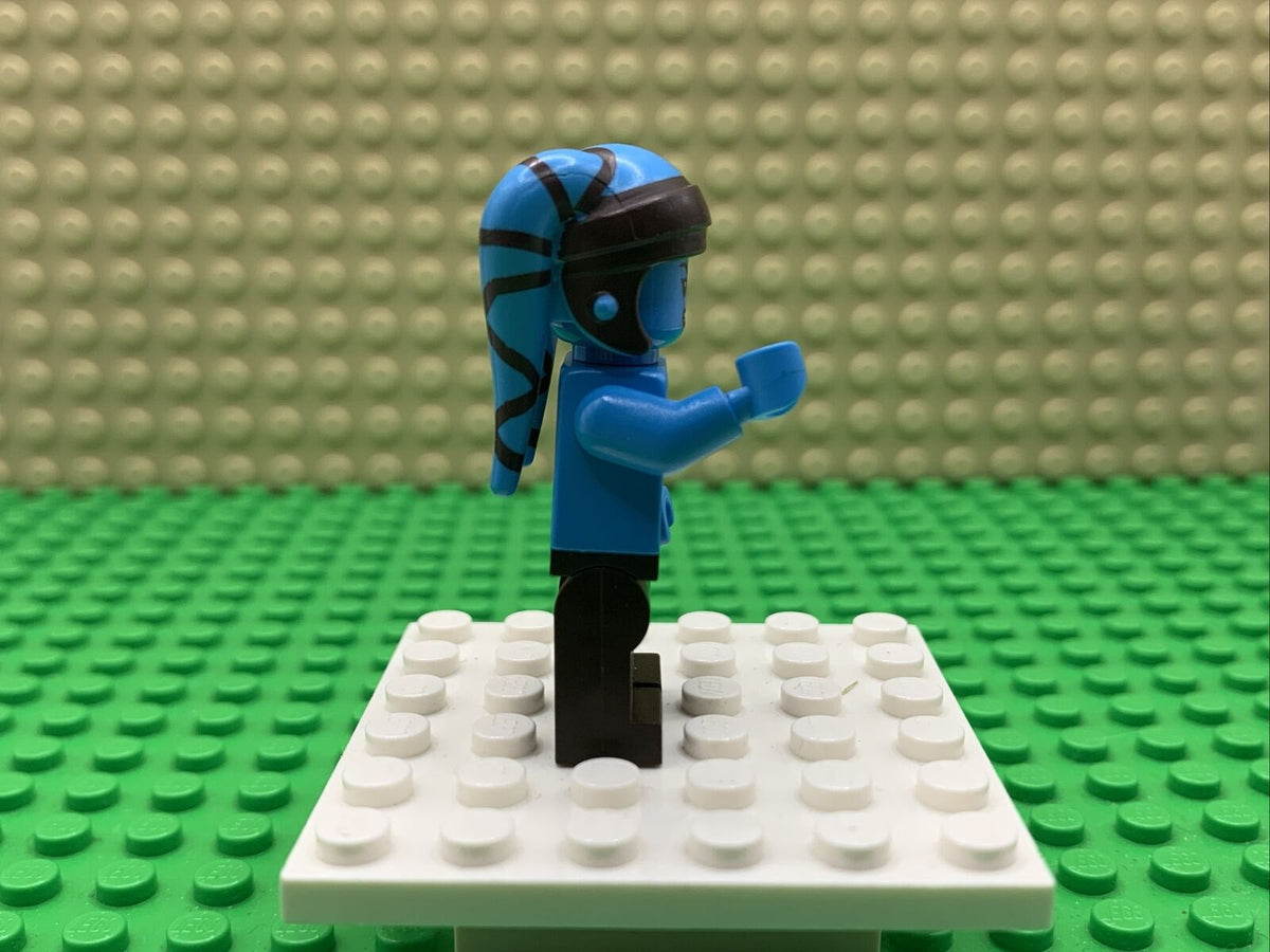 LEGO Star Wars Legends Aayla Secura Minifigure (75182) sw0833