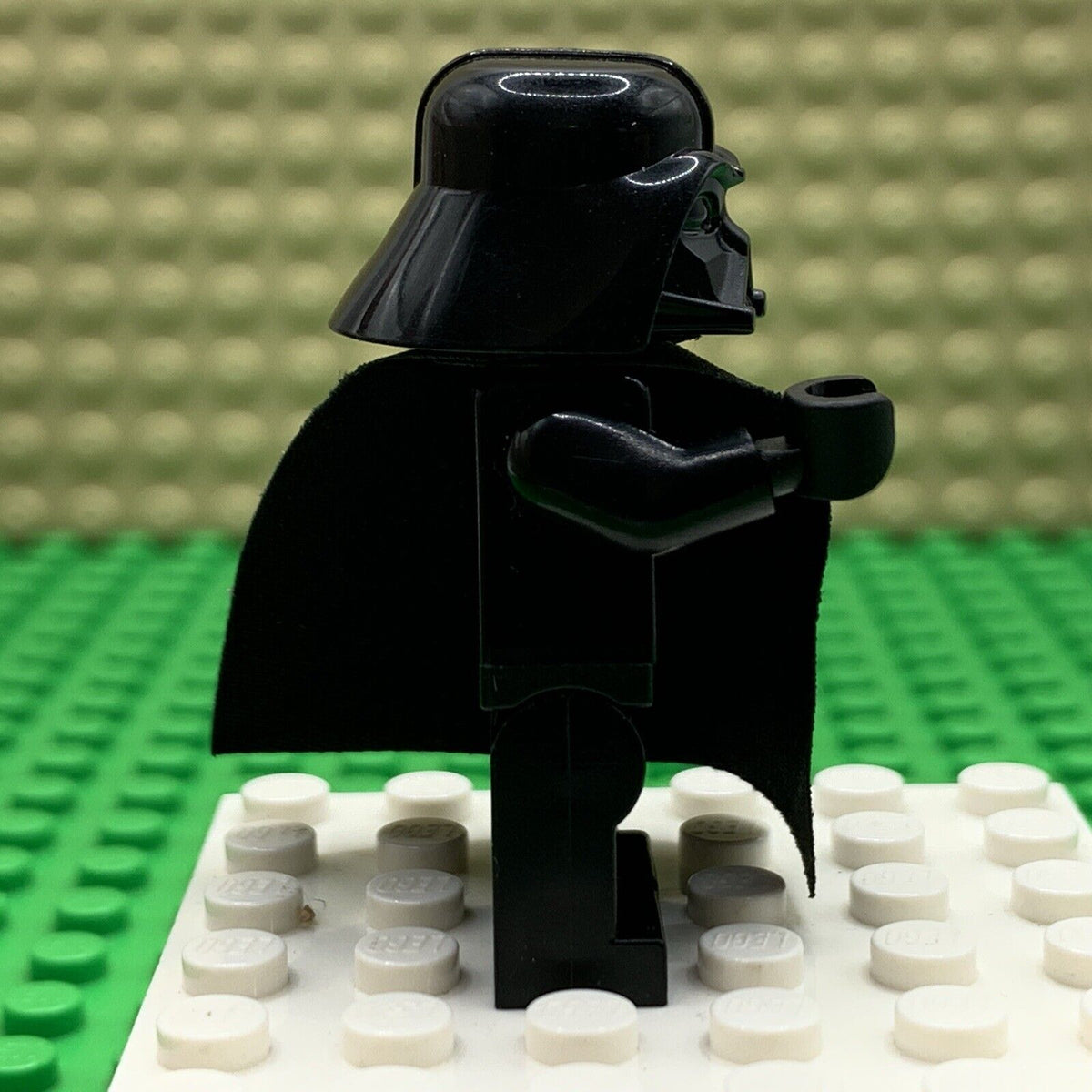 Vtg Lego Star Wars Darth Vader Minifigure SW0004 Gray Head Scars
