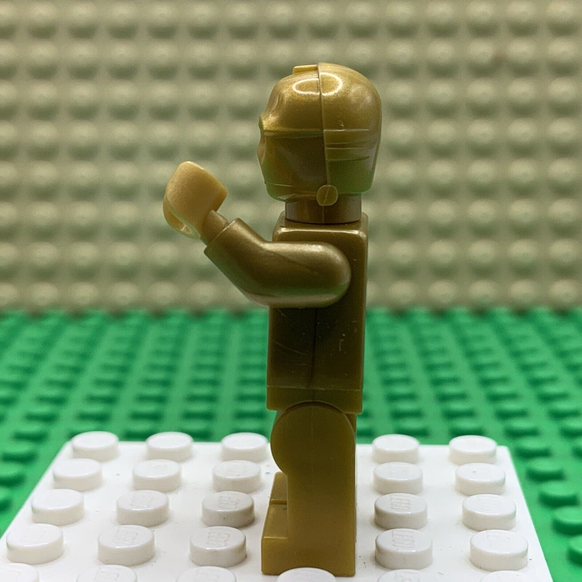 Lego Star Wars C3-P0 Droid Minifigure sw0161a Pearl Gold