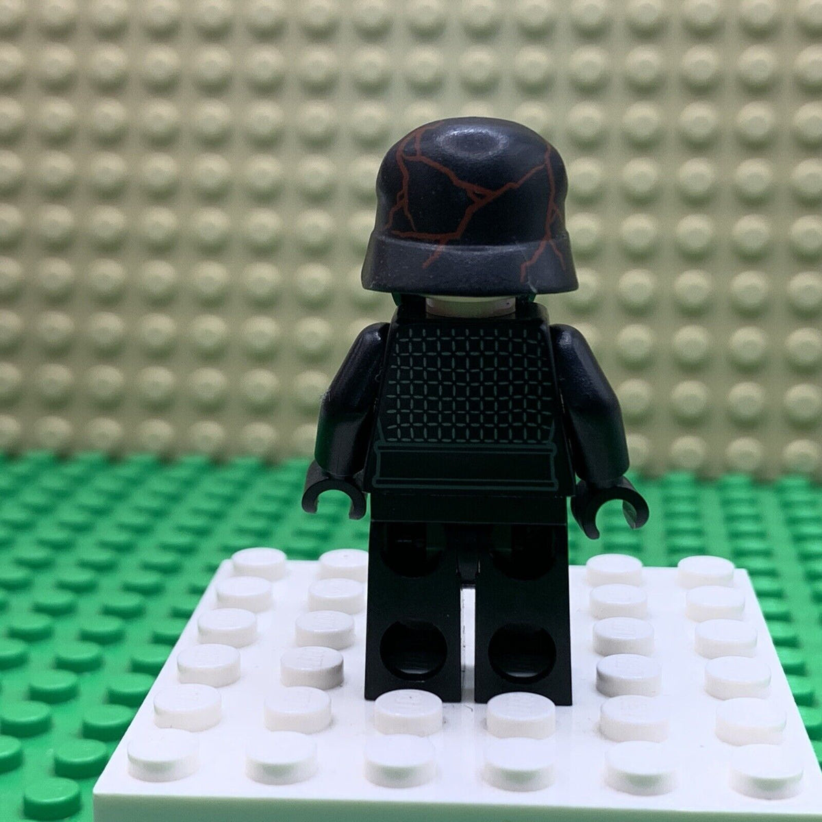 Lego Star Wars Minifigure Supreme Leader Kylo Ren figure sw1072