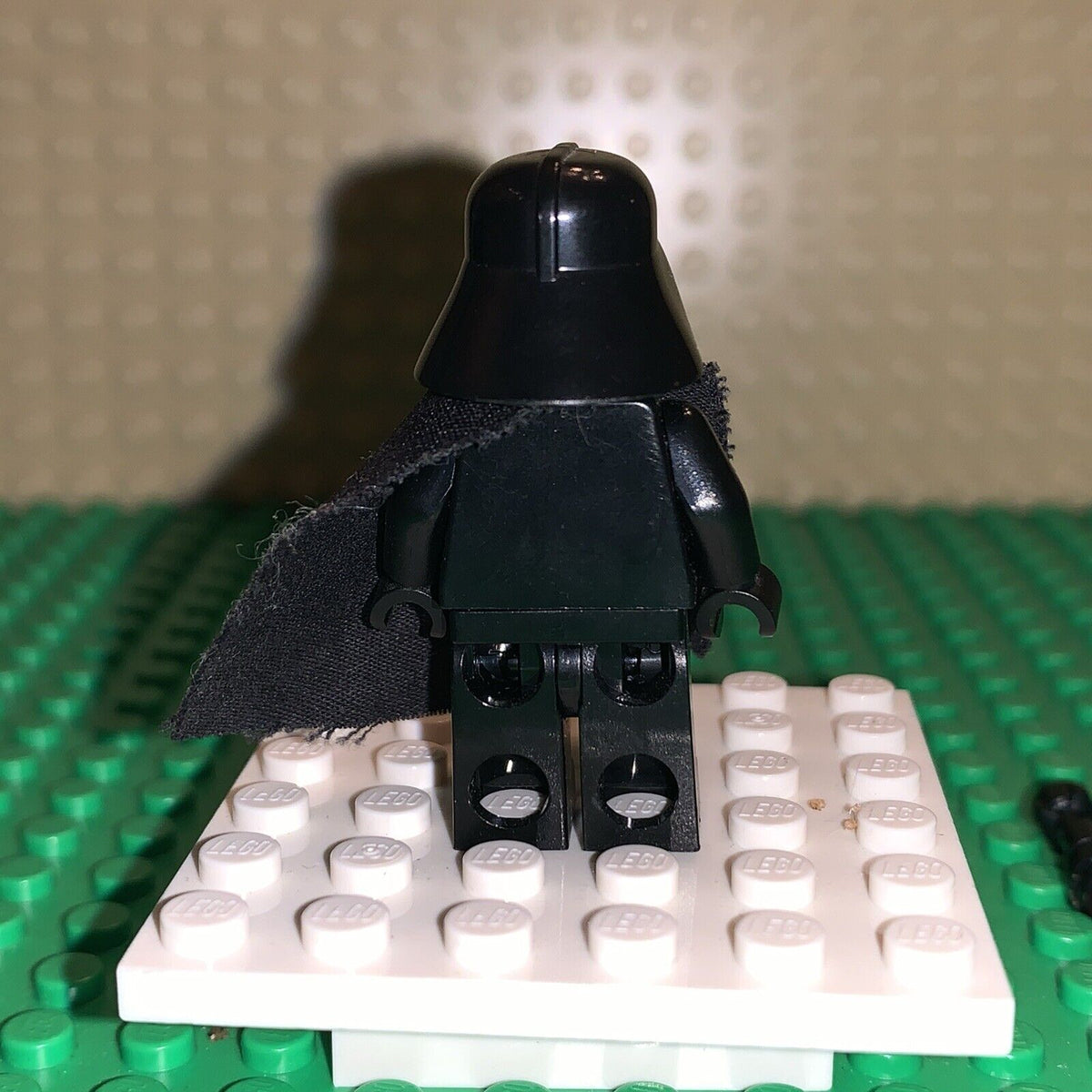 Lego Star Wars Darth Vader Death Star Torso sw0209   Minifigure