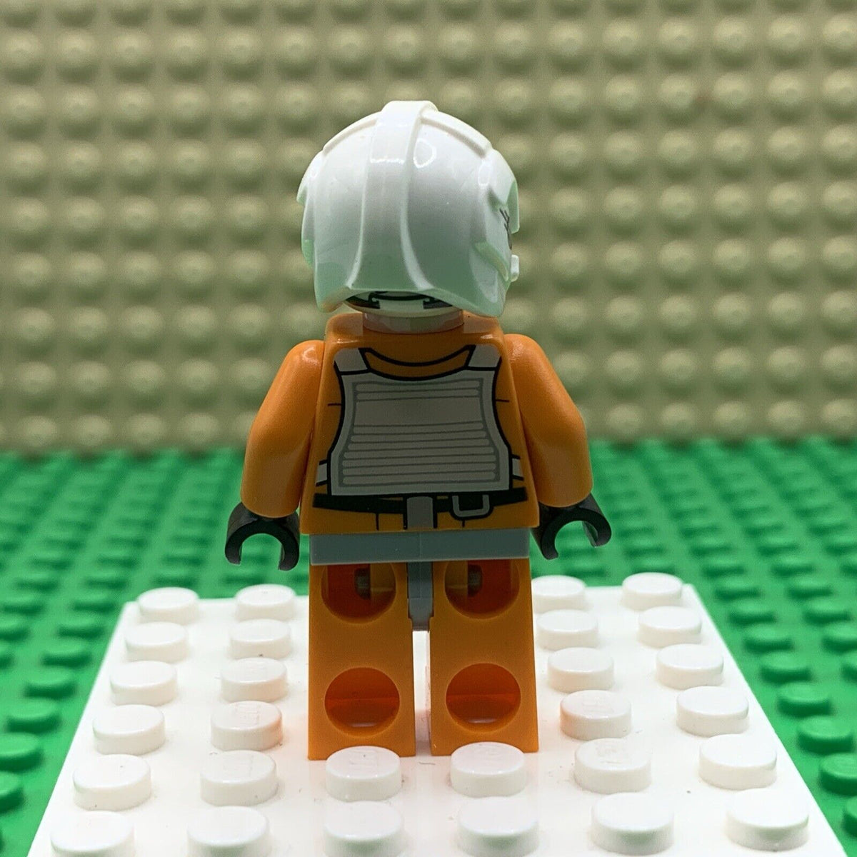 LEGO Star Wars Dak Ralter Rebel Pilot Minifigure sw1025 75259