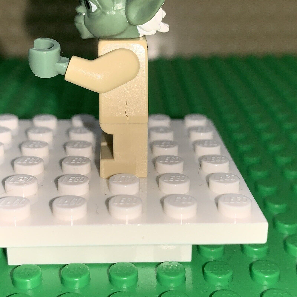 LEGO Star Wars Clone Wars Yoda Minifigure (75002) sw0446