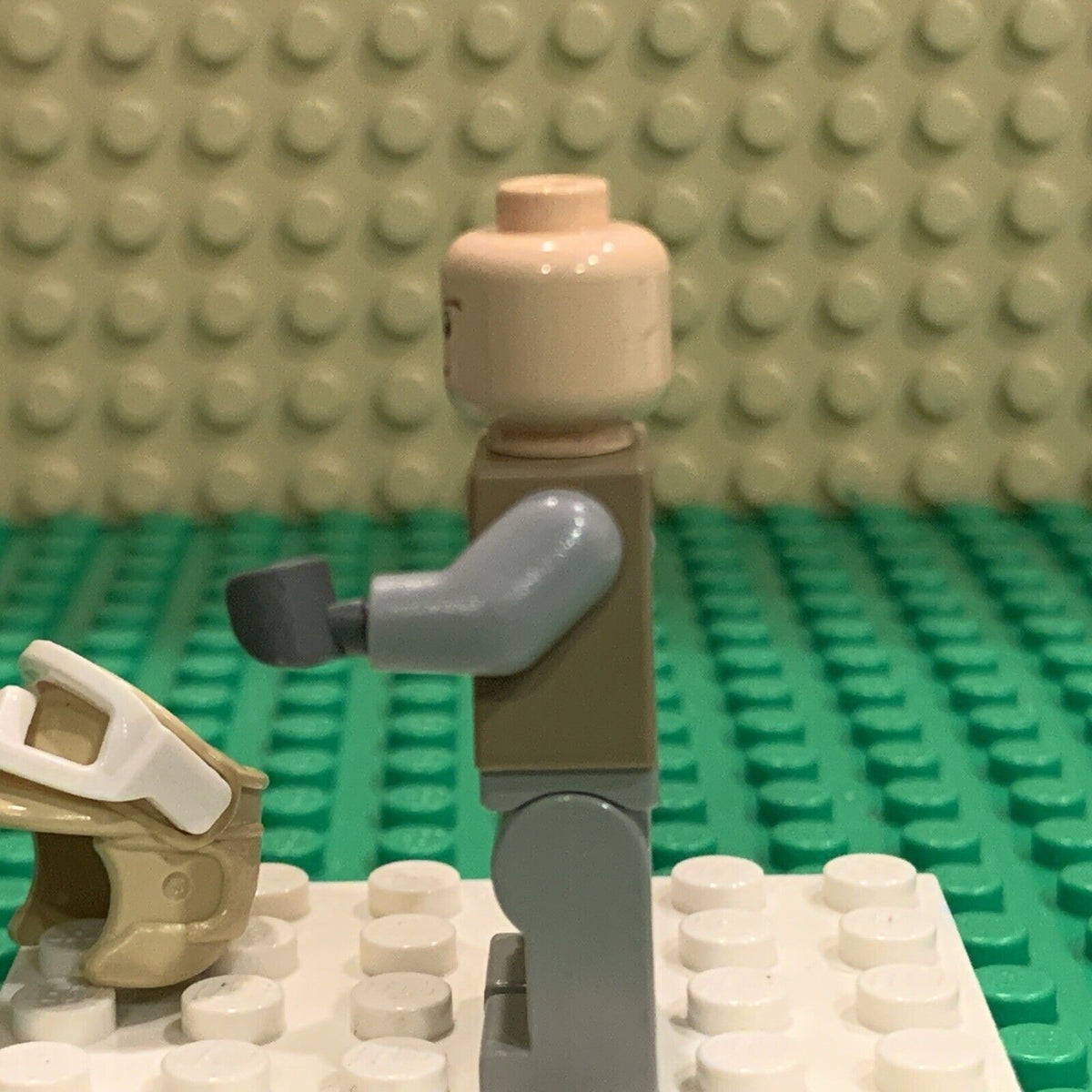 LEGO Star Wars Luke Skywalker Minifigure Hoth sw0098 8089